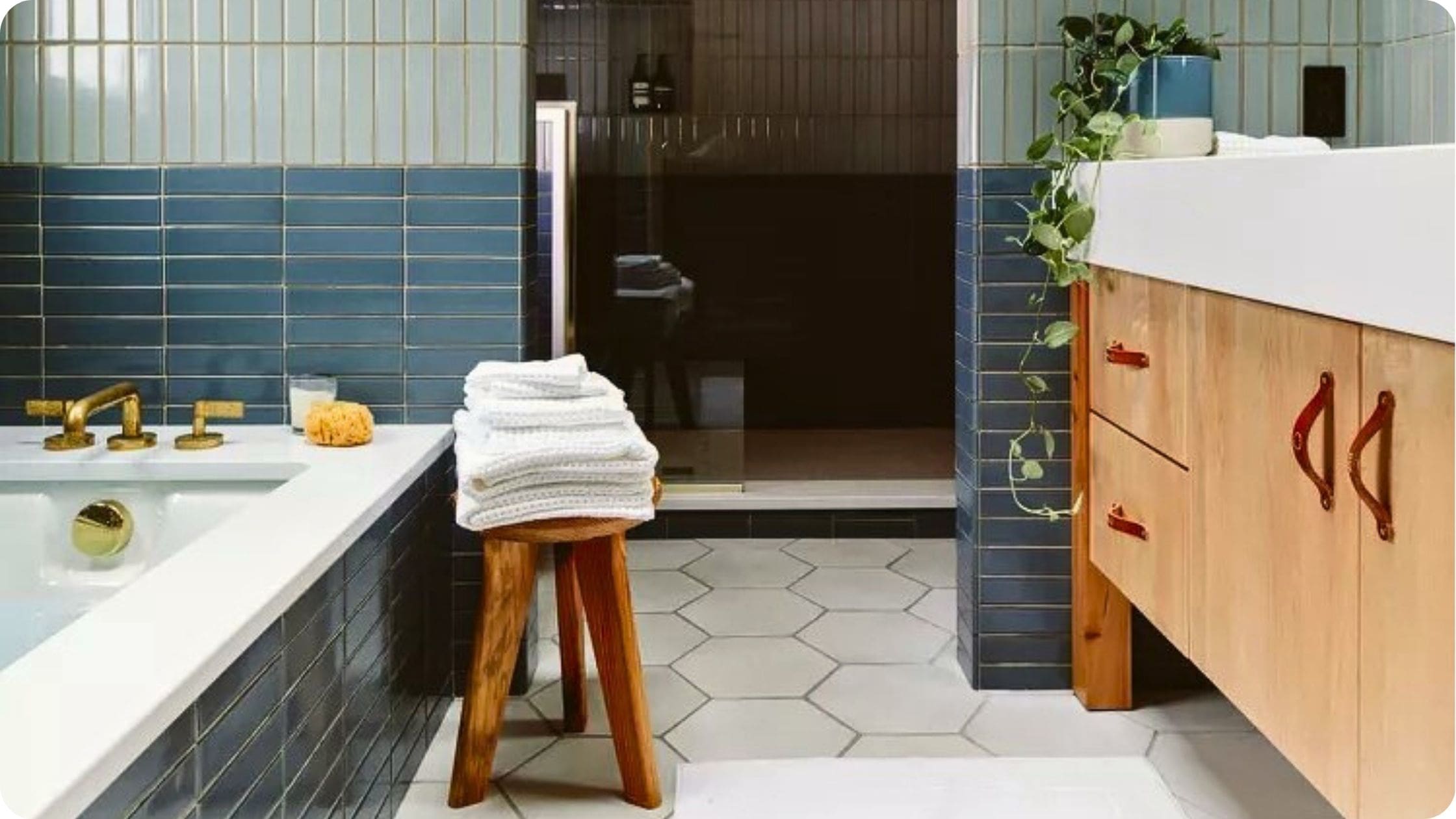 Izbor boja i oblika pločica tokom renoviranja kupatila