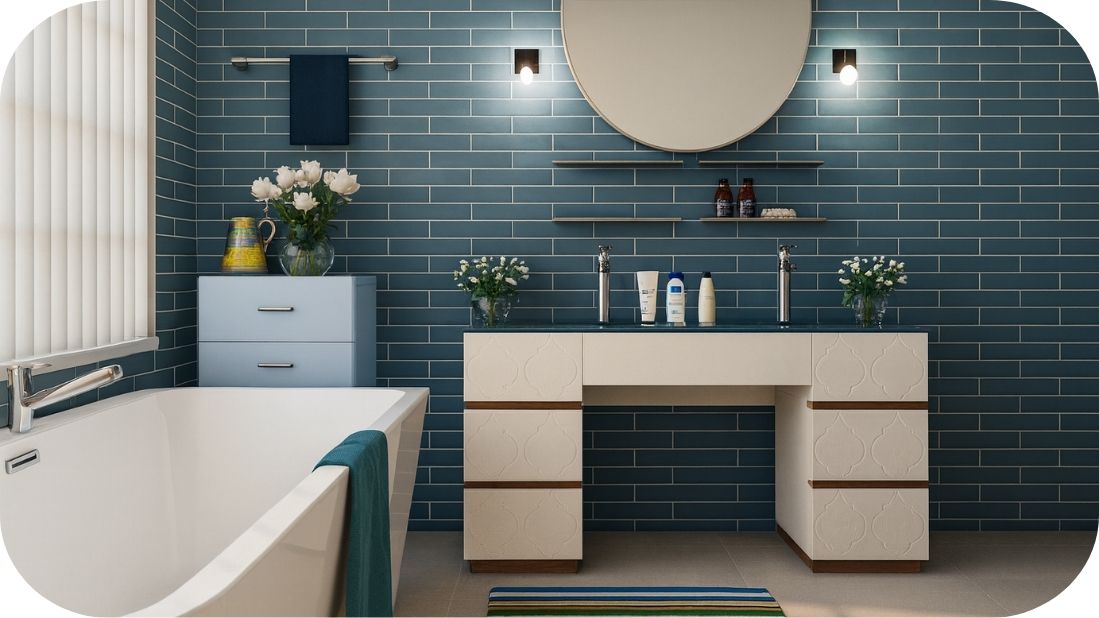 Moderno kupatilo sa plavim pločicama i belom kadom