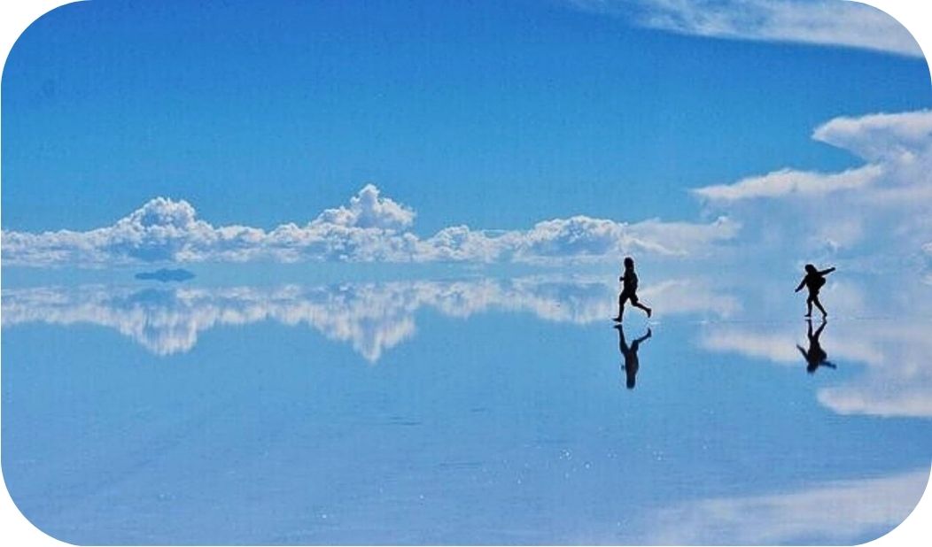 Najveće prirodno ogledalo na svetu – Salar de Ujuni kao inspiracija za refleksiju prostora