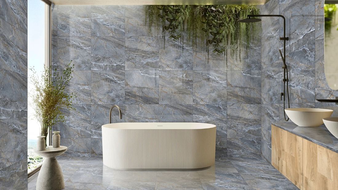 Silica Blue 60x60 polirane granitne pločice u modernom kupatilu