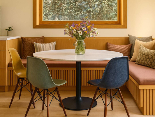 Mala trpezarija – toplina, svetlo i sklad