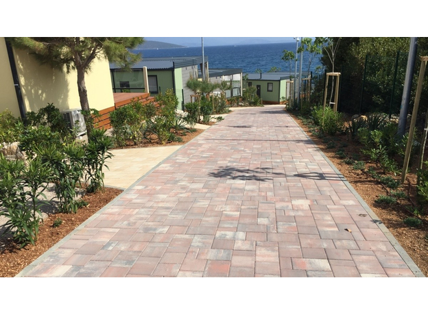 Retango Crveno-bazalt prošarano-3